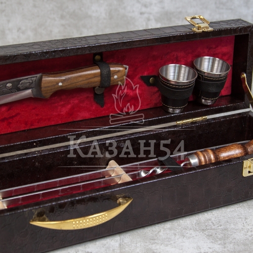 Набор шампуров в кейсе №9